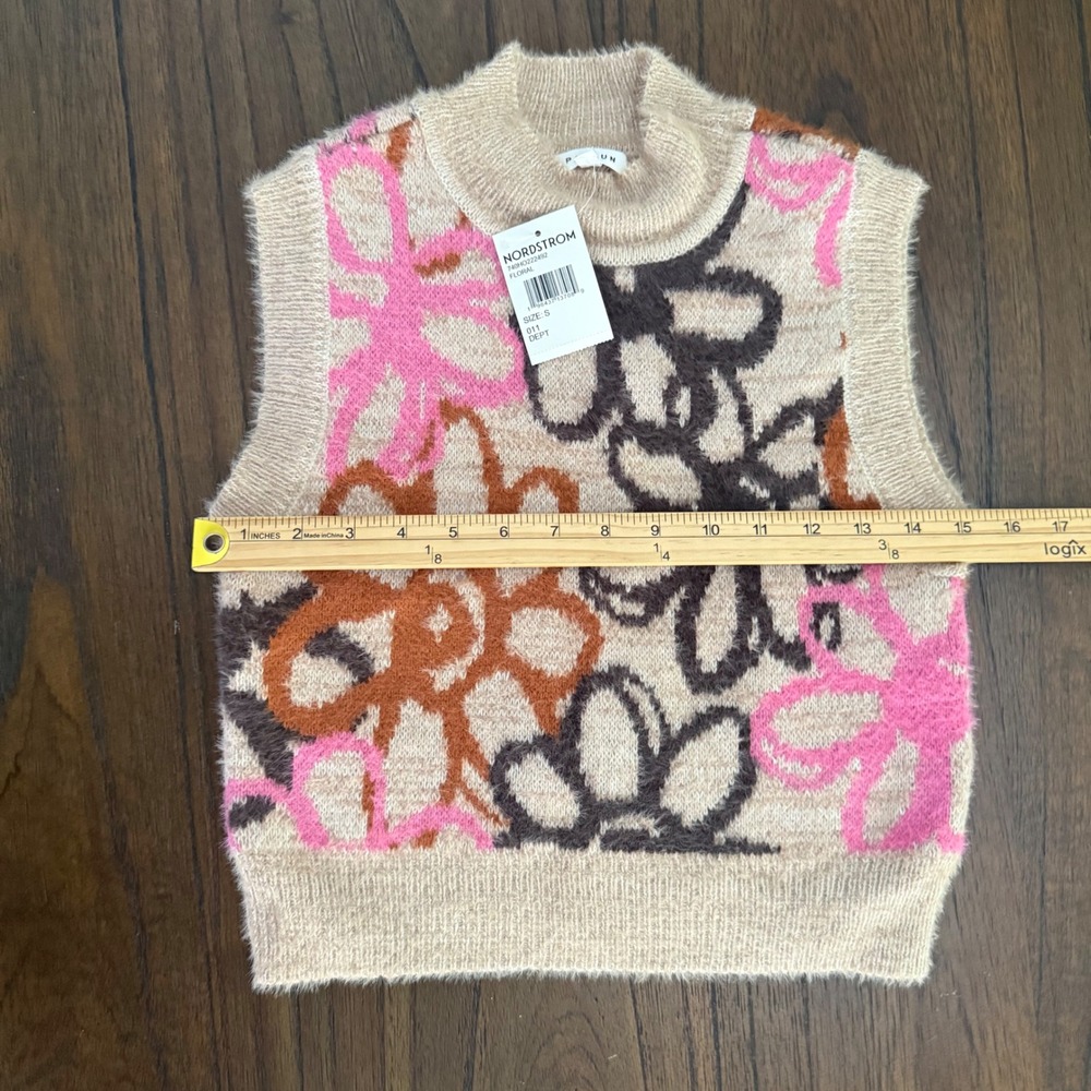 PacSun Womens Floral Fuzzy Knit Mock Neck Cropped Sweater Vest Tan Pink Sz S NEW - Picture 6 of 7